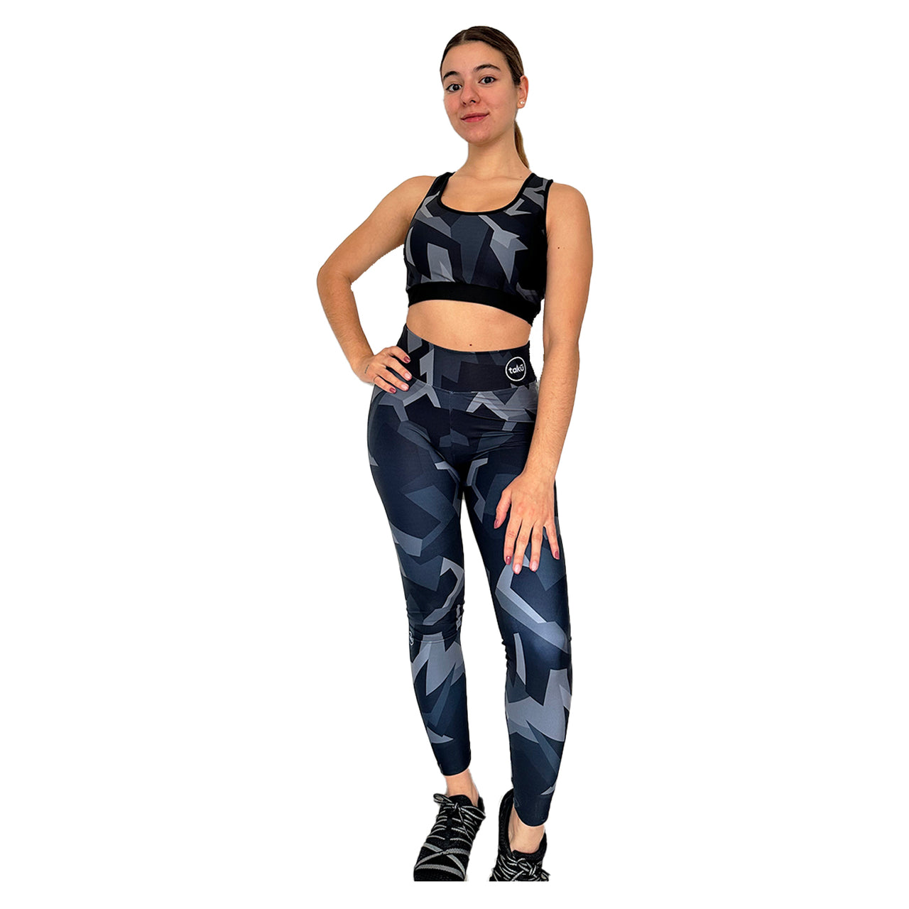 Conjuinto deportivo Leggin + Top mod Taku 132